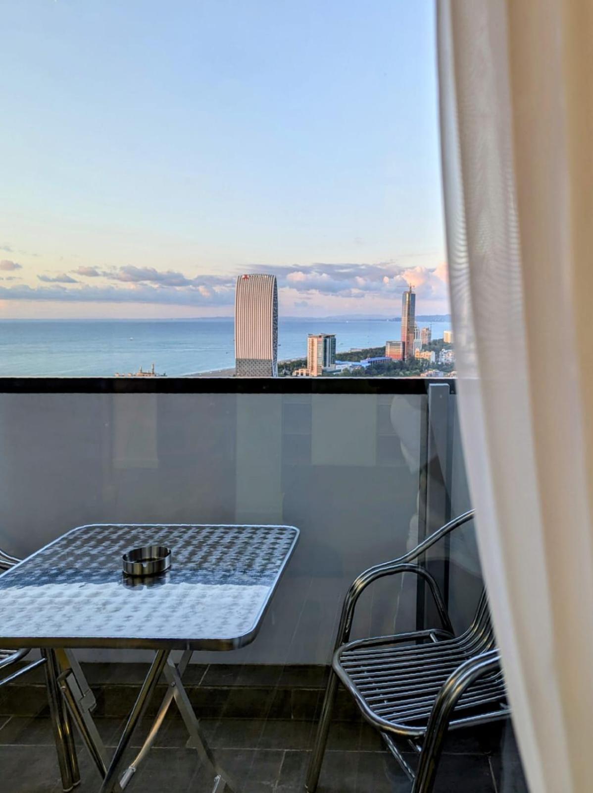 Intourist Residence Premium Studio Batumi Exteriér fotografie